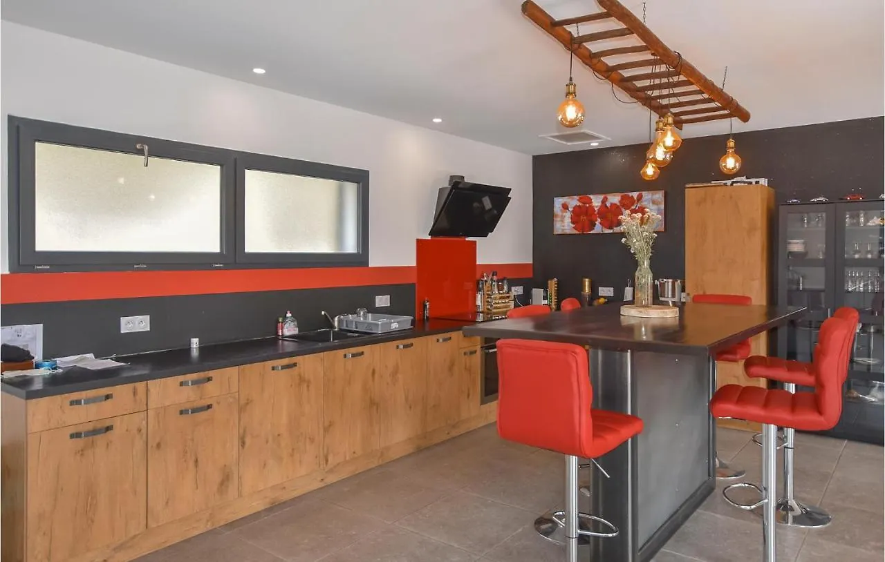 Awesome Home In Propiac With Wifi 0*,  France