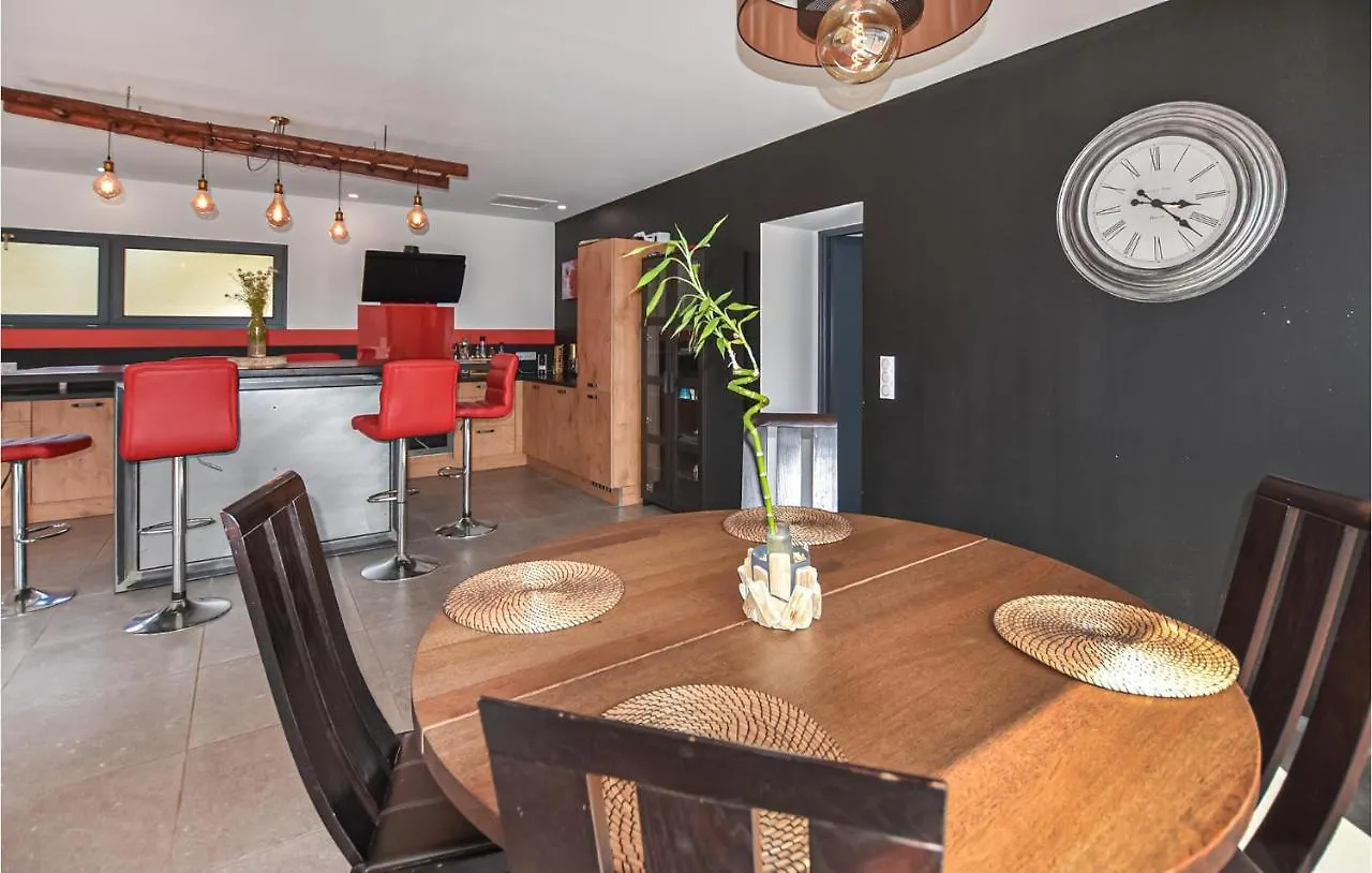 Awesome Home In Propiac With Wifi France